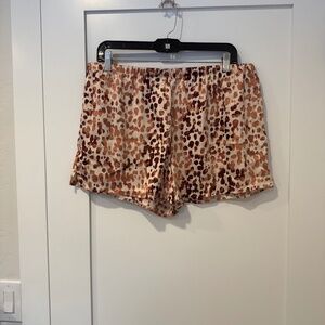 🐆 stars above pajama shorts 🐆